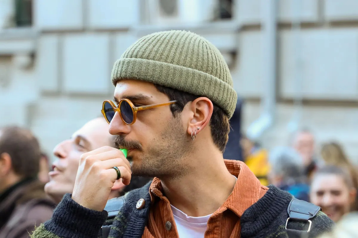 Fashion Modeling in Milan: A Local Guide to Castings, Agencies, and Etiquette